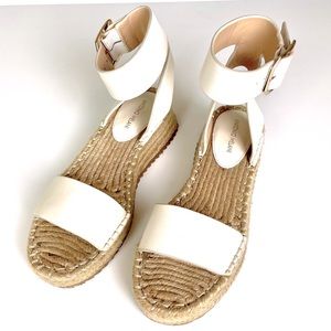 Antonio Melani Size 6 Fosterr Espadrille Leather Sweet Cream Color Sandals